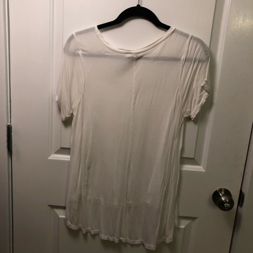 White tee - Picture 3 of 3